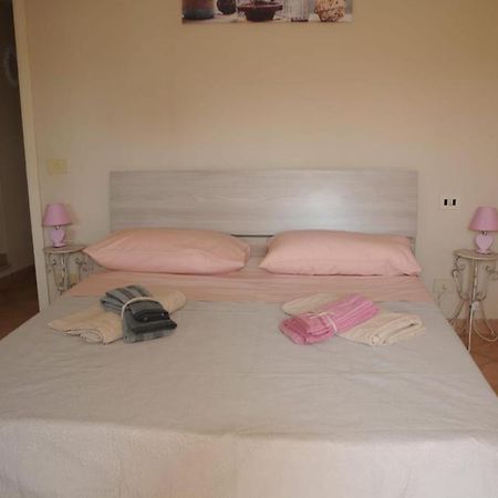 La Marinella Hotel Tonfano Eksteriør billede